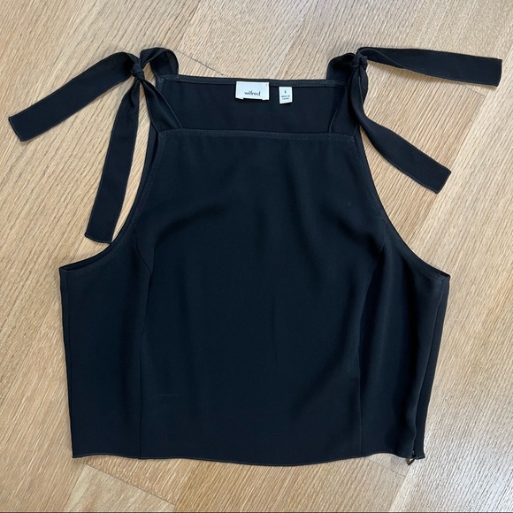 Wilfred Tops - Aritzia Wilfred Cropped Tie Shoulder Tank